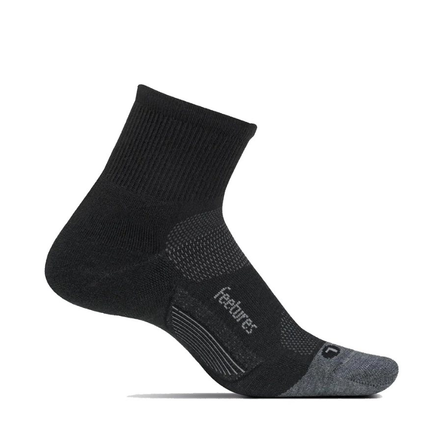 Feetures Merino 10 Max Cushion Quarter Socks - Black