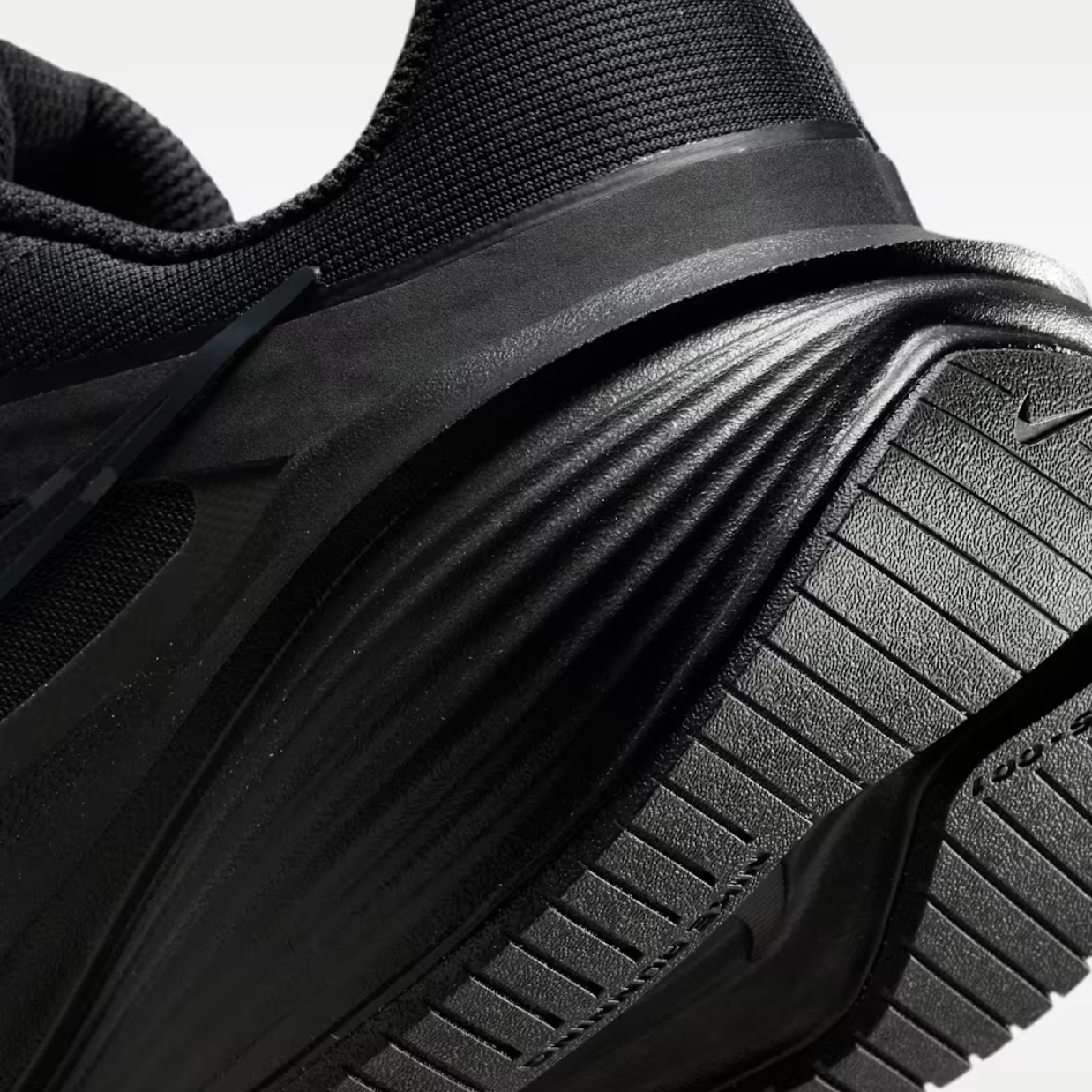 Nike Downshifter 14 Black Mens