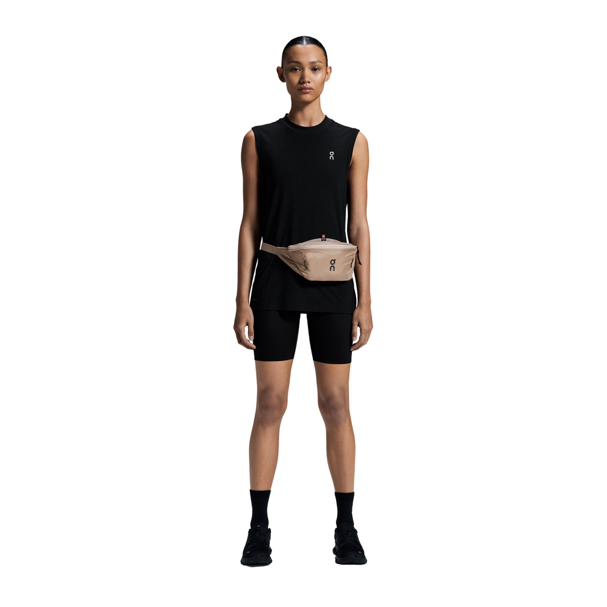On Running Waist Pack 2L Lite Cream