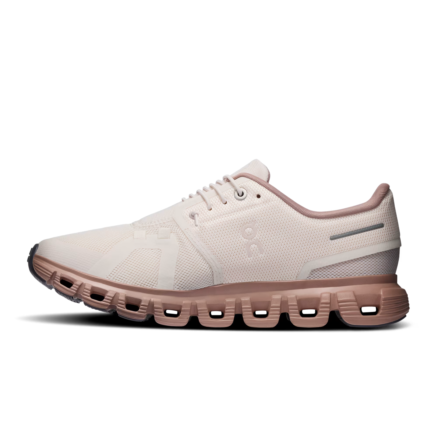On Running Cloud 6 Oyster / Biscuit Womens