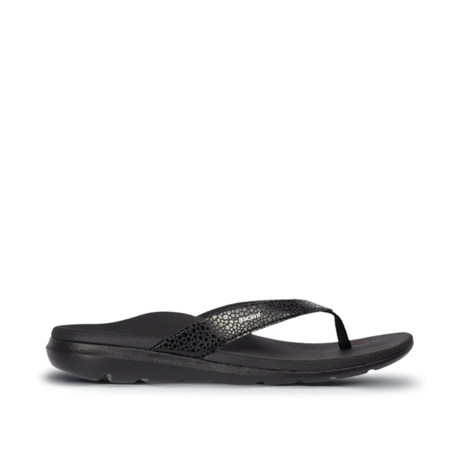 Ascent Groove Black Womens