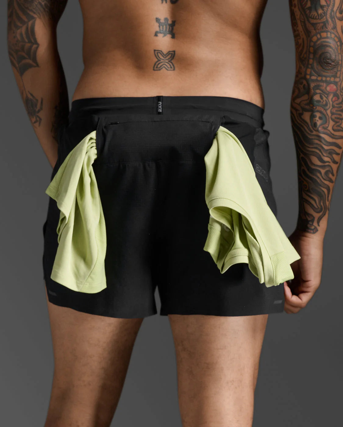 2XU Light Speed Stash 5 Inch Shorts BLK / BRF Mens