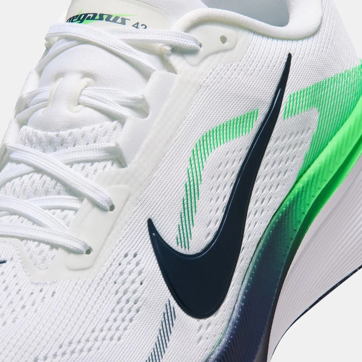 Nike Air Zoom Pegasus 42 White / Midnight Navy Mens