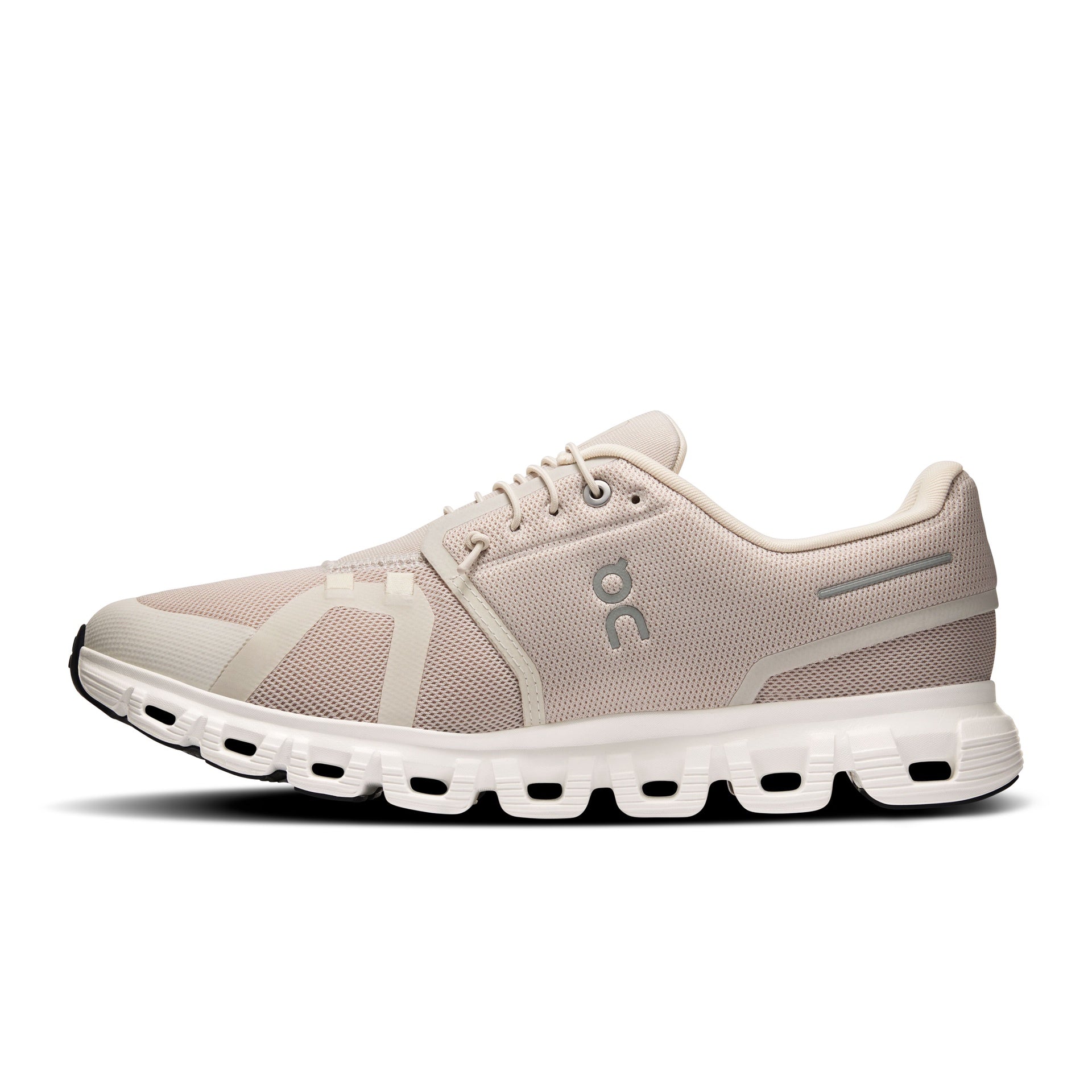On Running Cloud 6 Pearl / White Mens