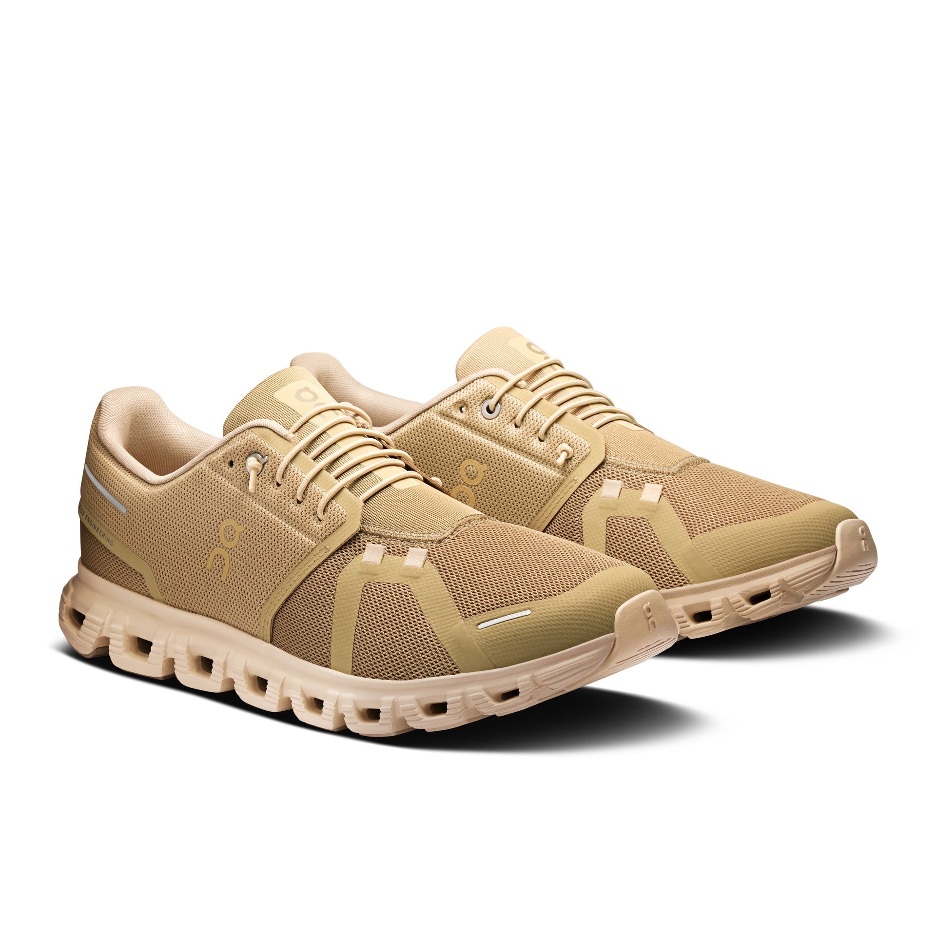 On Running Cloud 6 Chai / Sand Mens