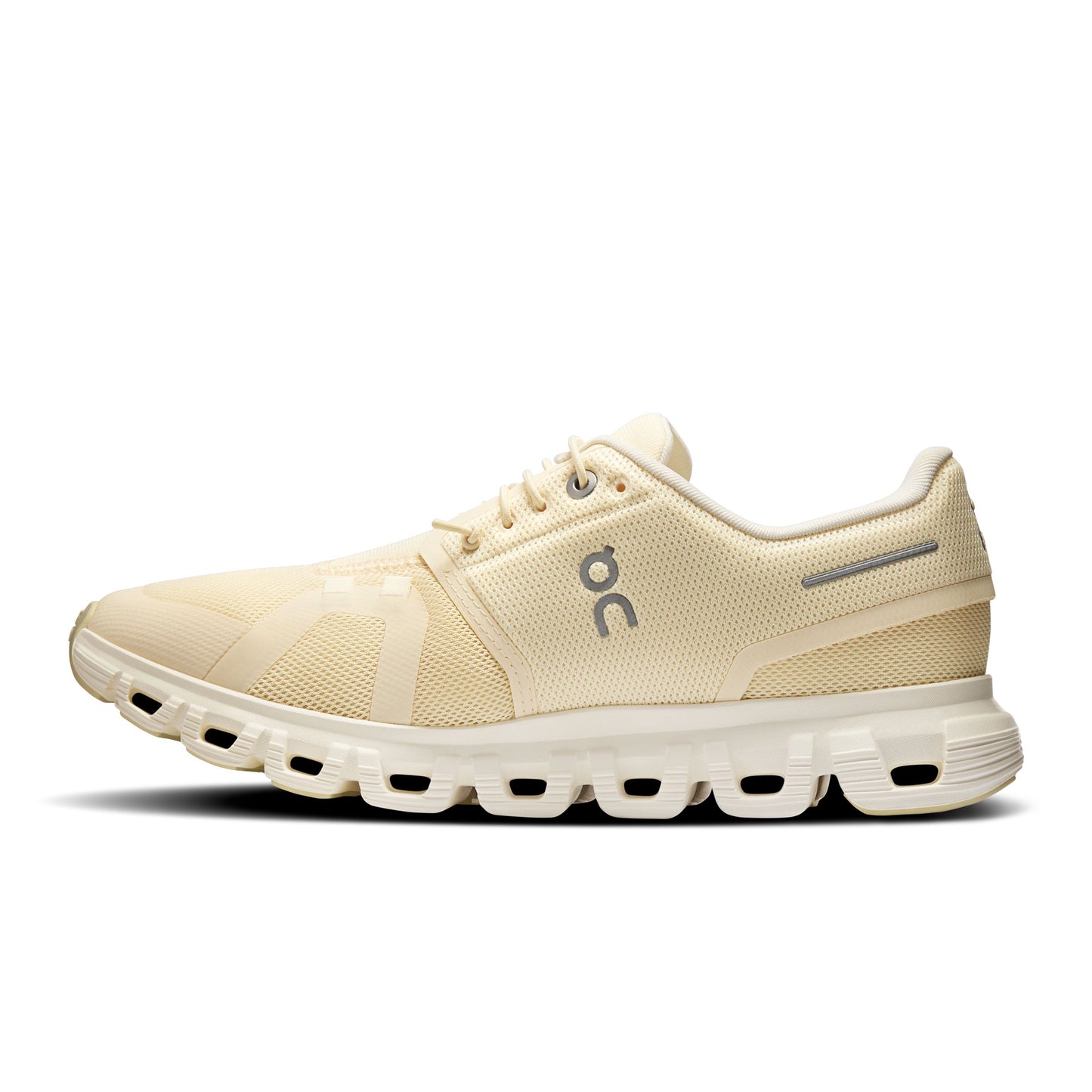 On Running Cloud 6 Castor / Ivory Womens