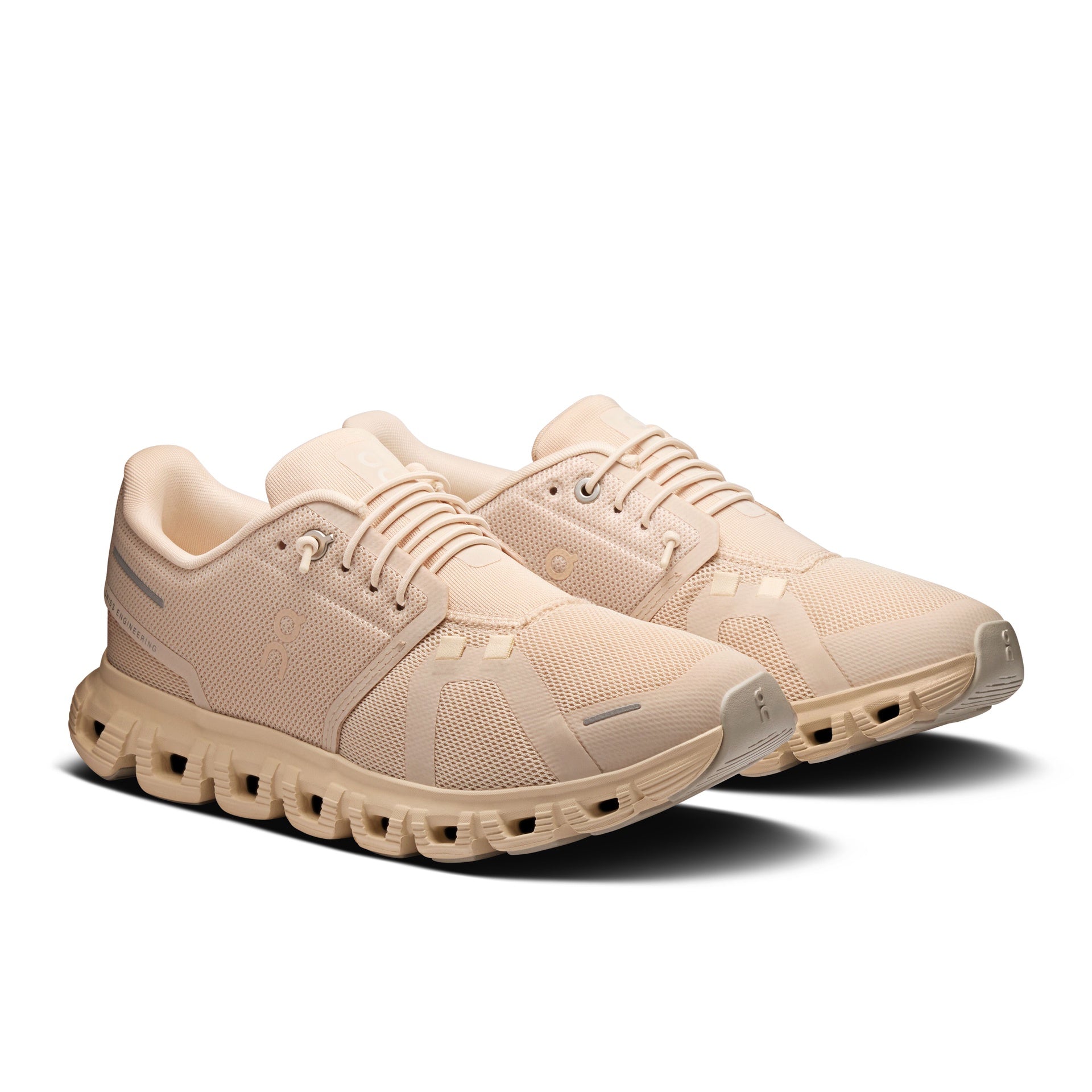 On Running Cloud 6 Sand / Sand Womens
