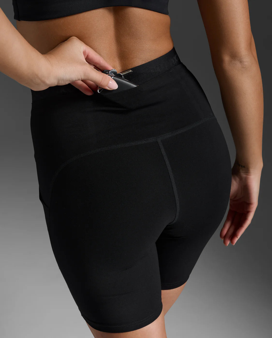 2XU Form Stash Hi-Rise Bike Shorts Black Womens