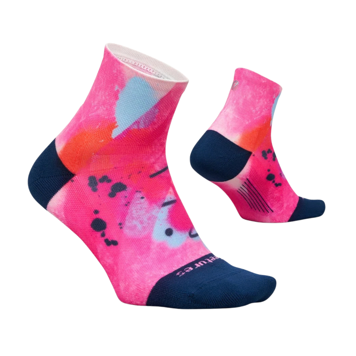 Feetures Elite Light Cushion Quarter Feminine Grit Sock