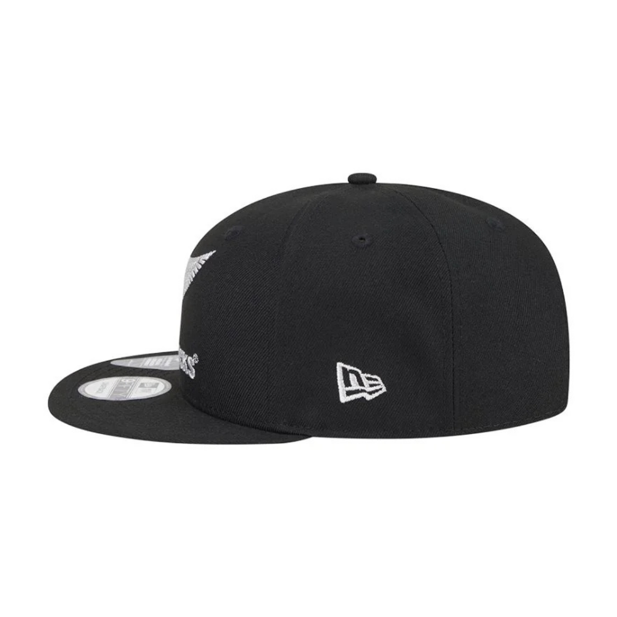 New Era 9Fifty All Blacks Black Metal Silver Cap