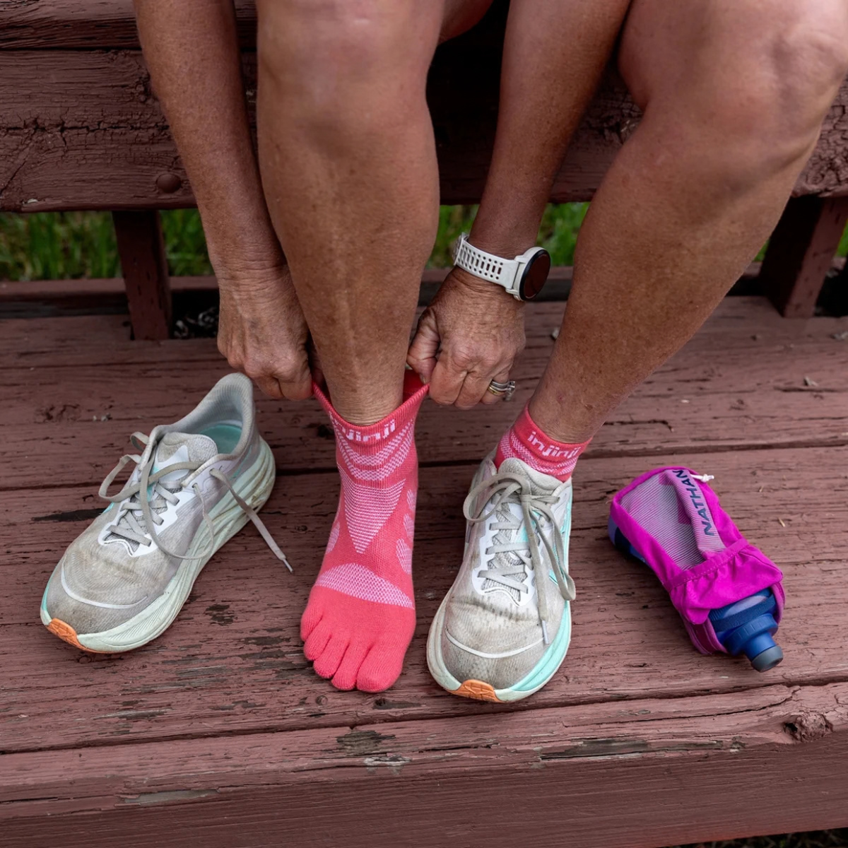 Injinji Ultra Run Midweight Mini-Crew Womens Sock Coral