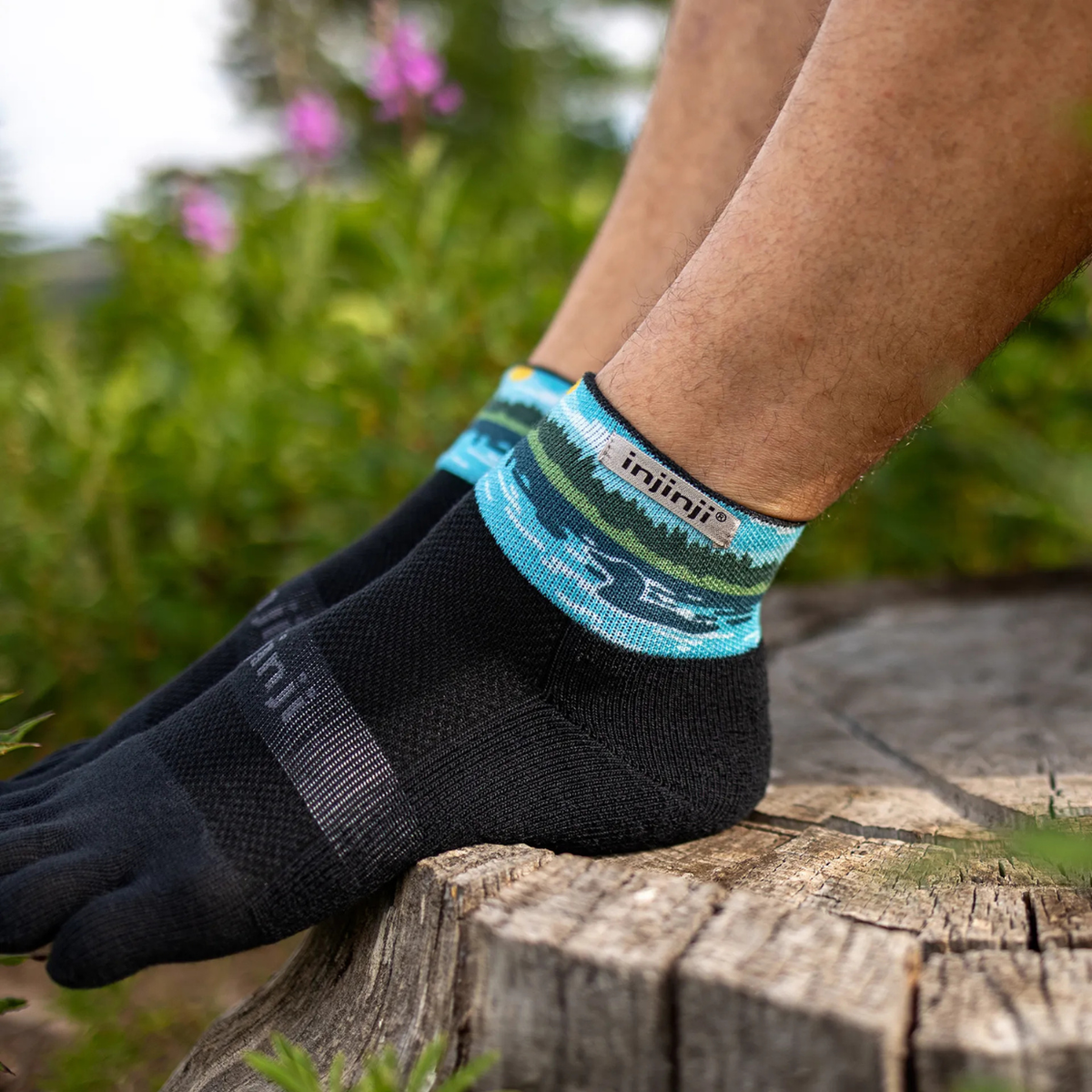 Injinji Trail Midweight Mini-Crew Sock Loon Graphic