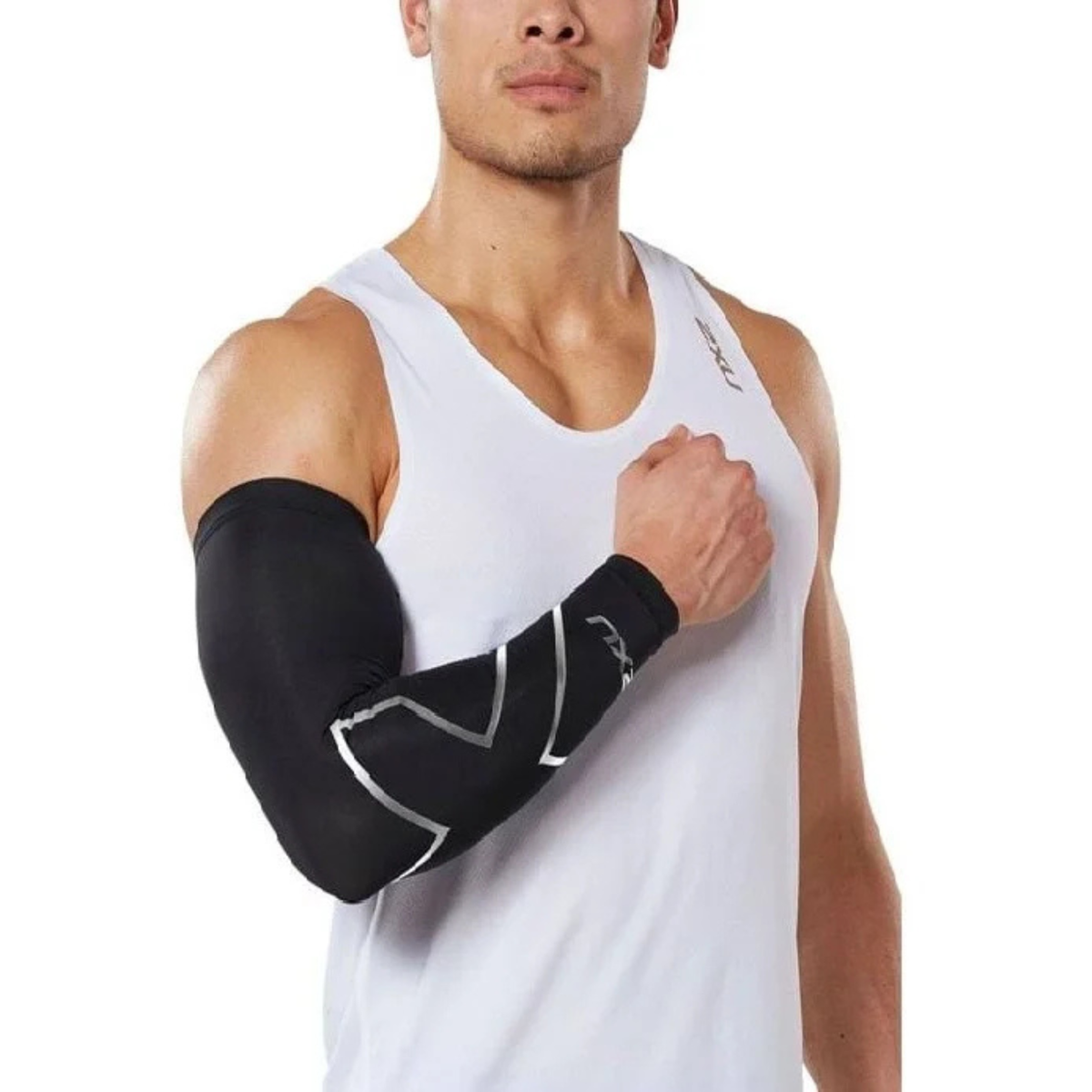 2XU Light Speed Compression Arm Guards Black / Silver
